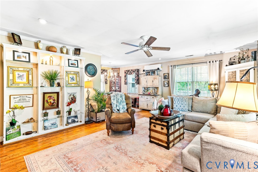 9261 South Courthouse Rd