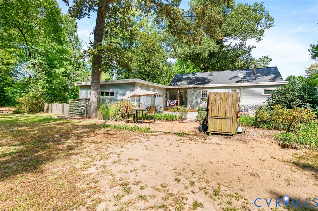 9261 South Courthouse Rd