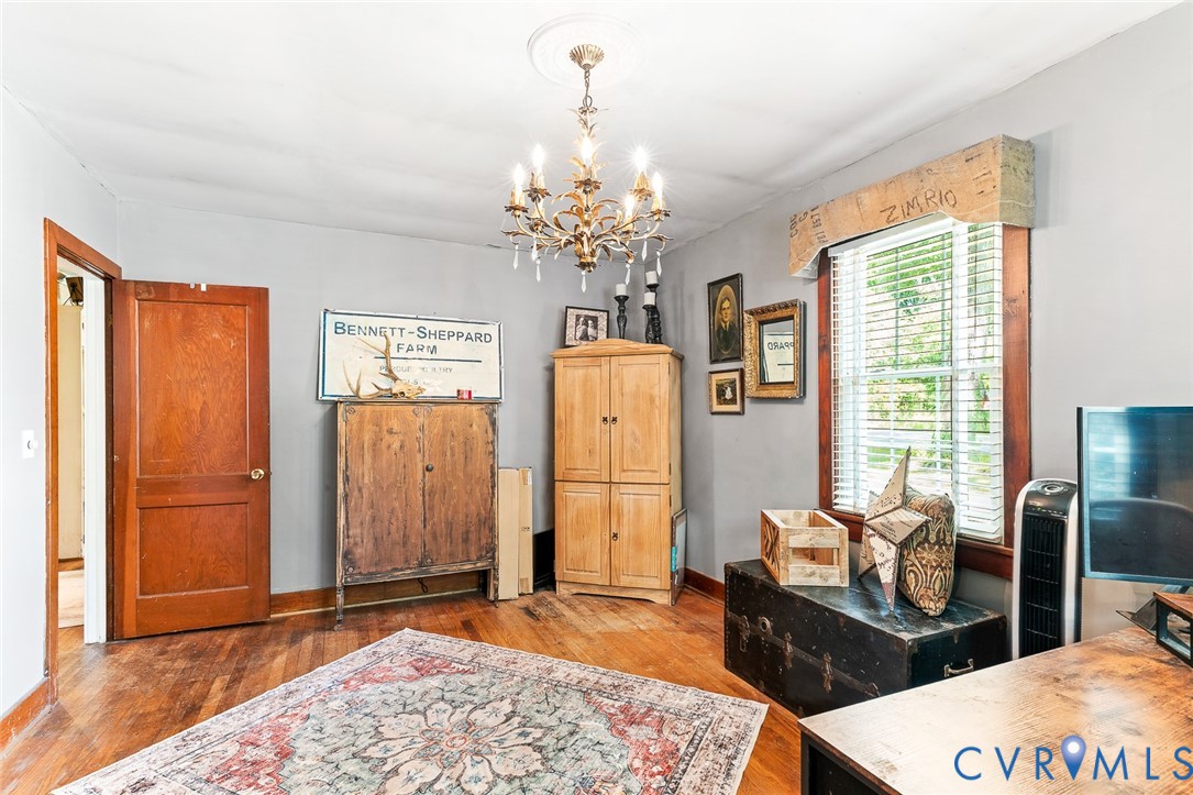 9261 South Courthouse Rd