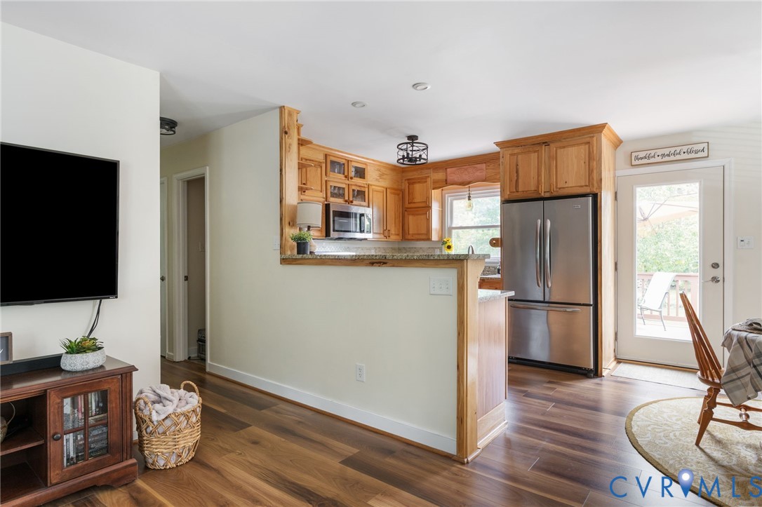 3808 Three Bridge Rd