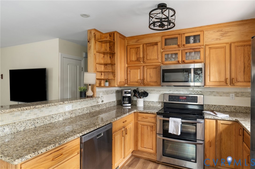 3808 Three Bridge Rd