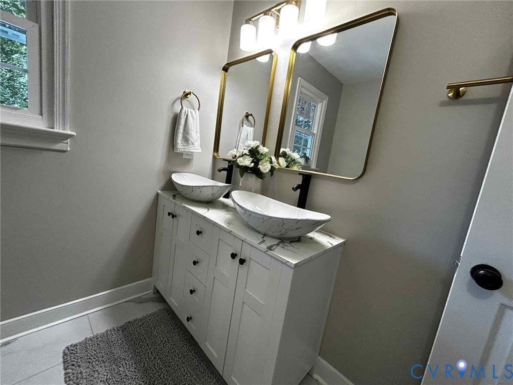 13817 Sterlings Bridge Rd