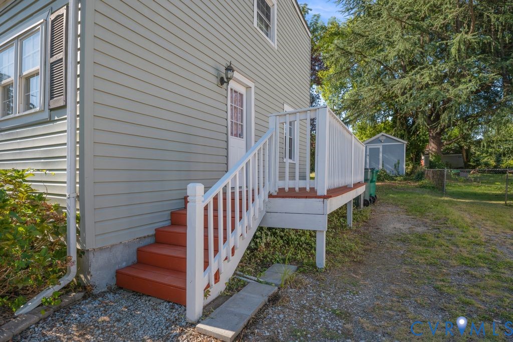 4909 Regent Rd