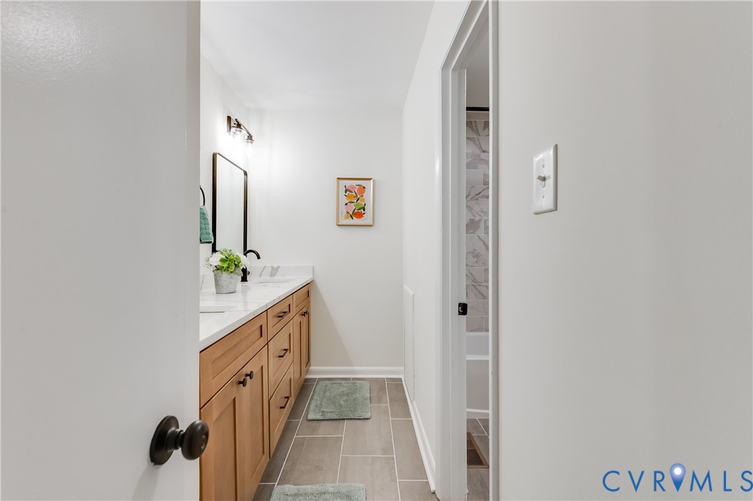 11904 W Briar Patch Dr