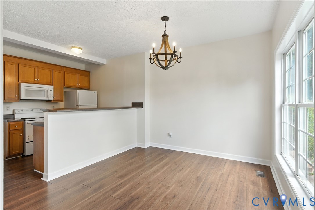 2716 Goyne Loop