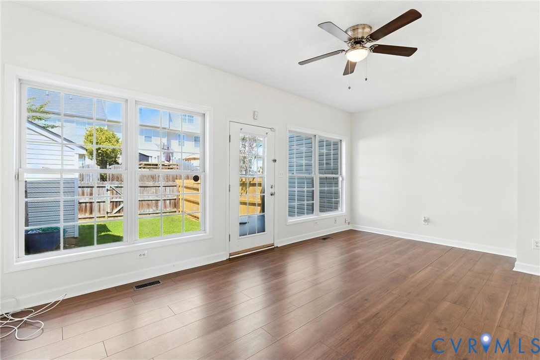 2716 Goyne Loop