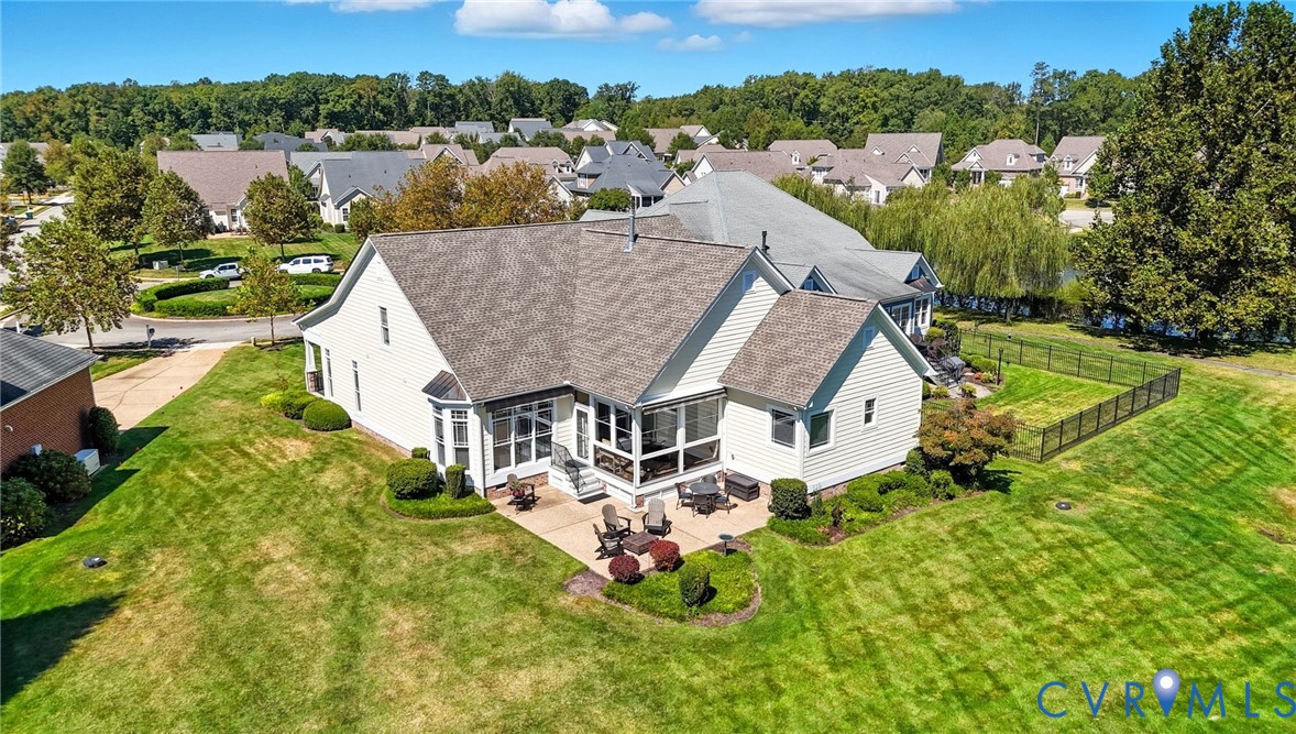 15201 Heron Pointe Way