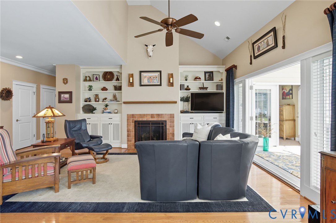 15201 Heron Pointe Way