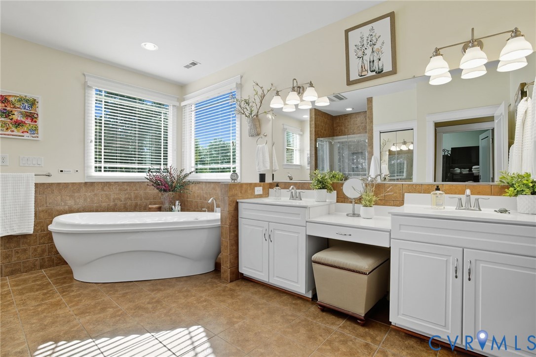 15201 Heron Pointe Way