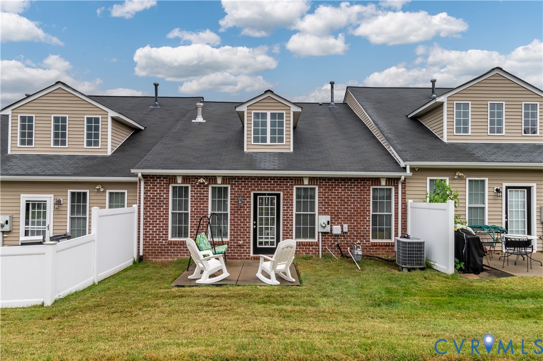 7888 Marshall Arch Dr