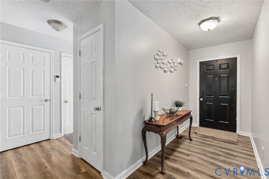 244 Parkwood Dr