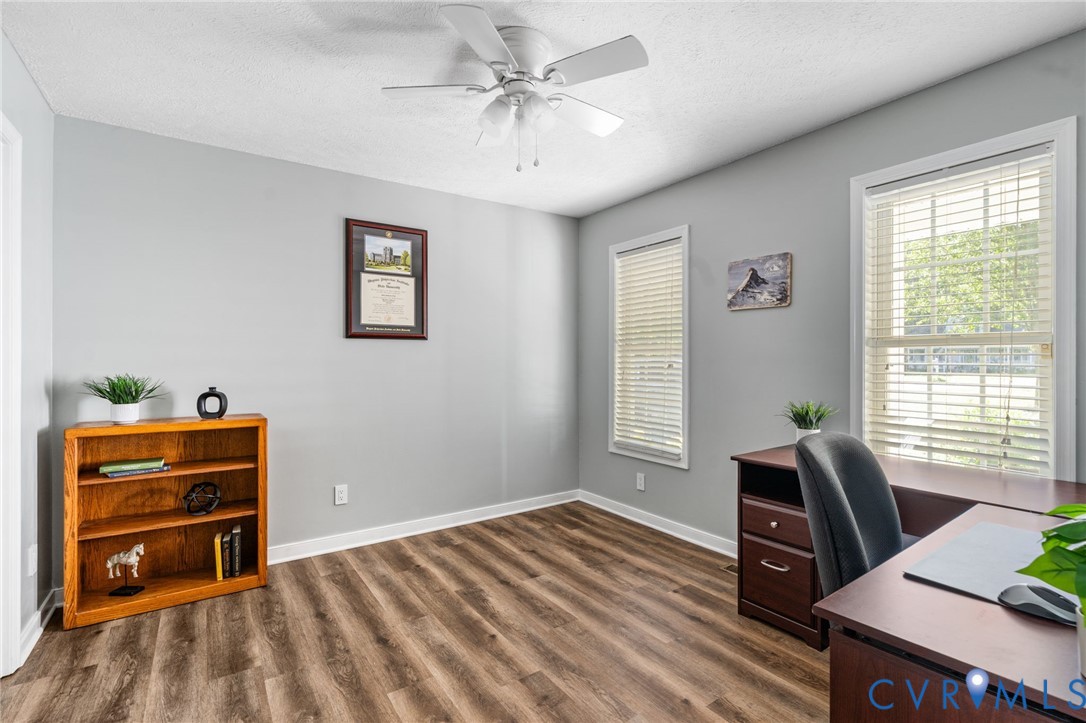 244 Parkwood Dr