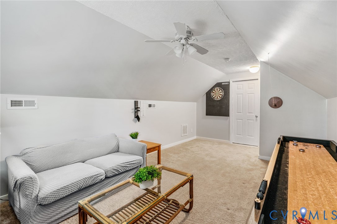 244 Parkwood Dr