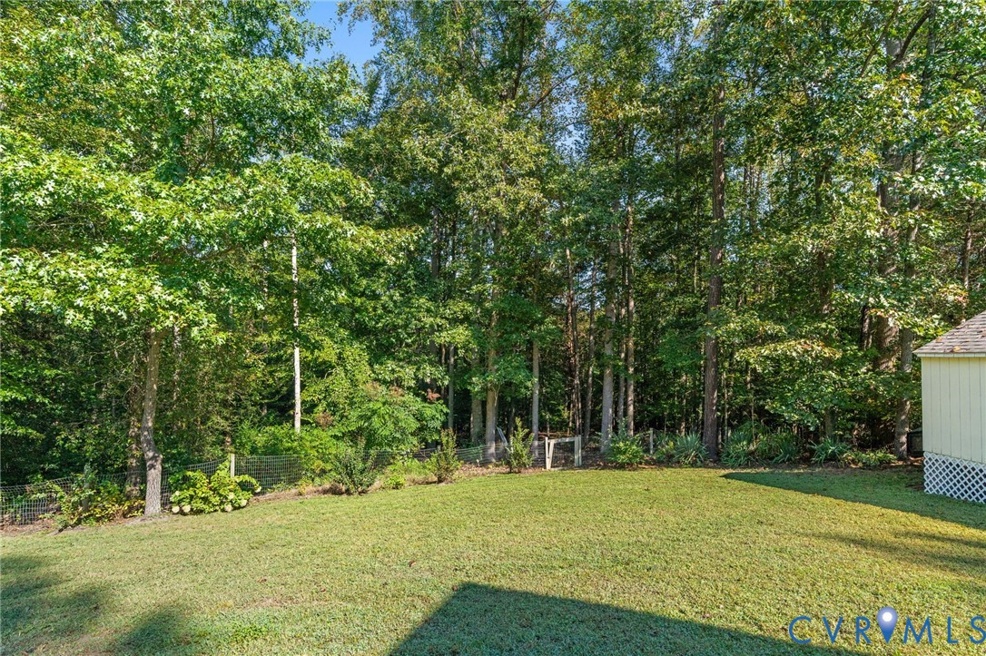244 Parkwood Dr