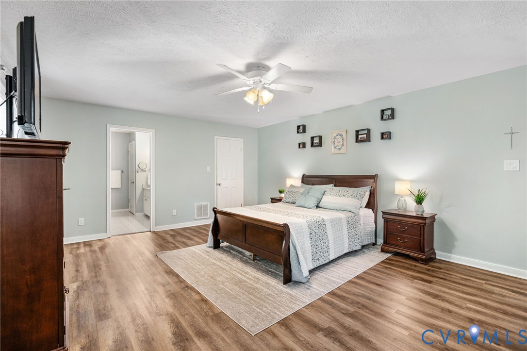 244 Parkwood Dr