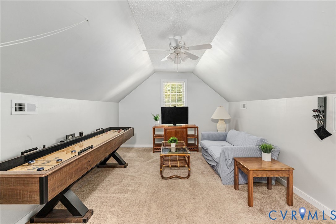 244 Parkwood Dr