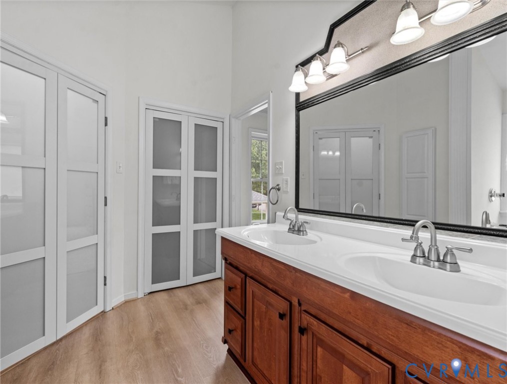 7416 Willow Ridge Ter