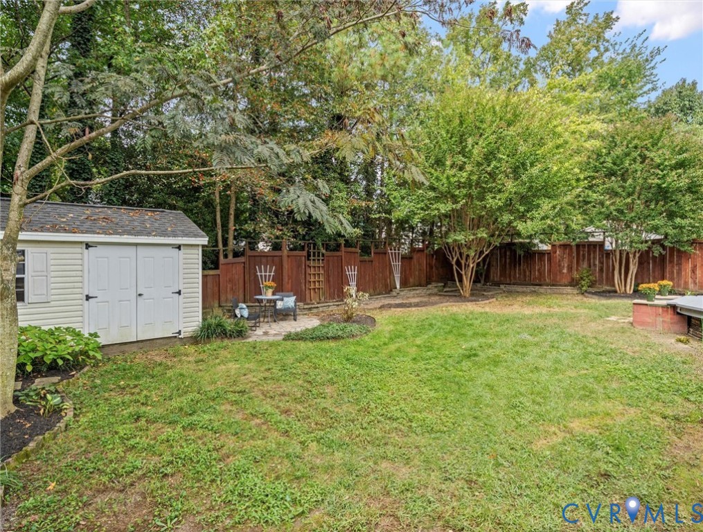 7416 Willow Ridge Ter