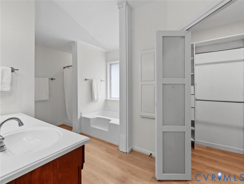 7416 Willow Ridge Ter