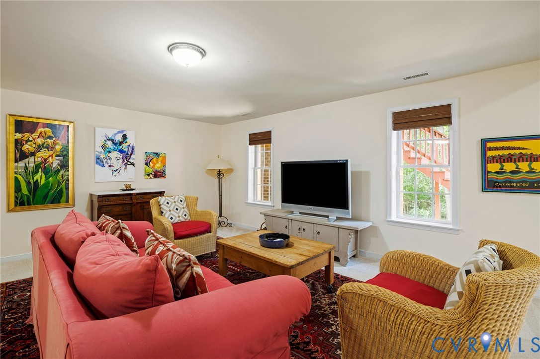 13301 Langford Dr