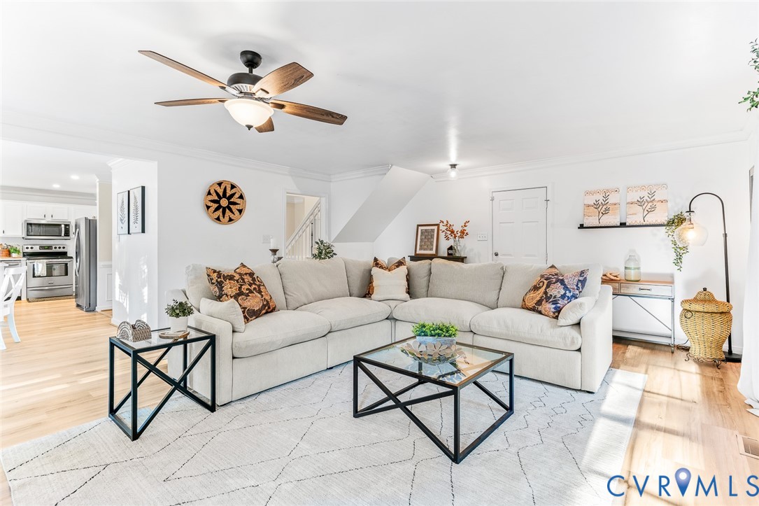 5502 Windy Ridge Ter