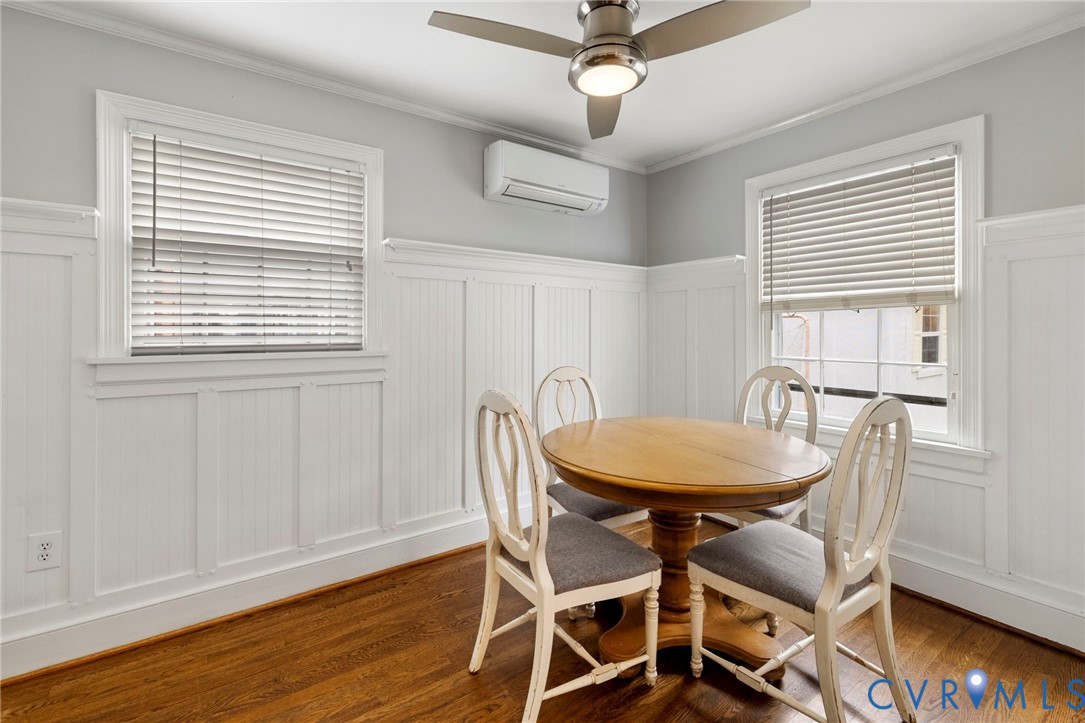 4615 Leonard Pky