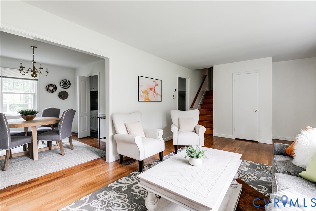407 Briarwood Cir
