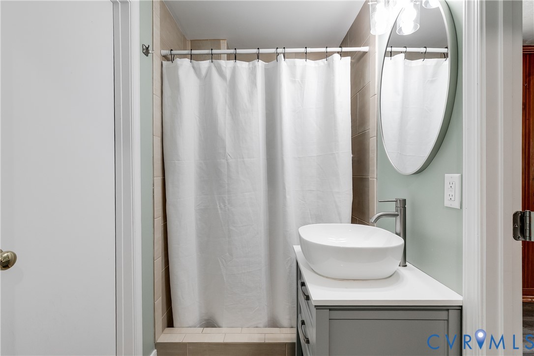 407 Briarwood Cir