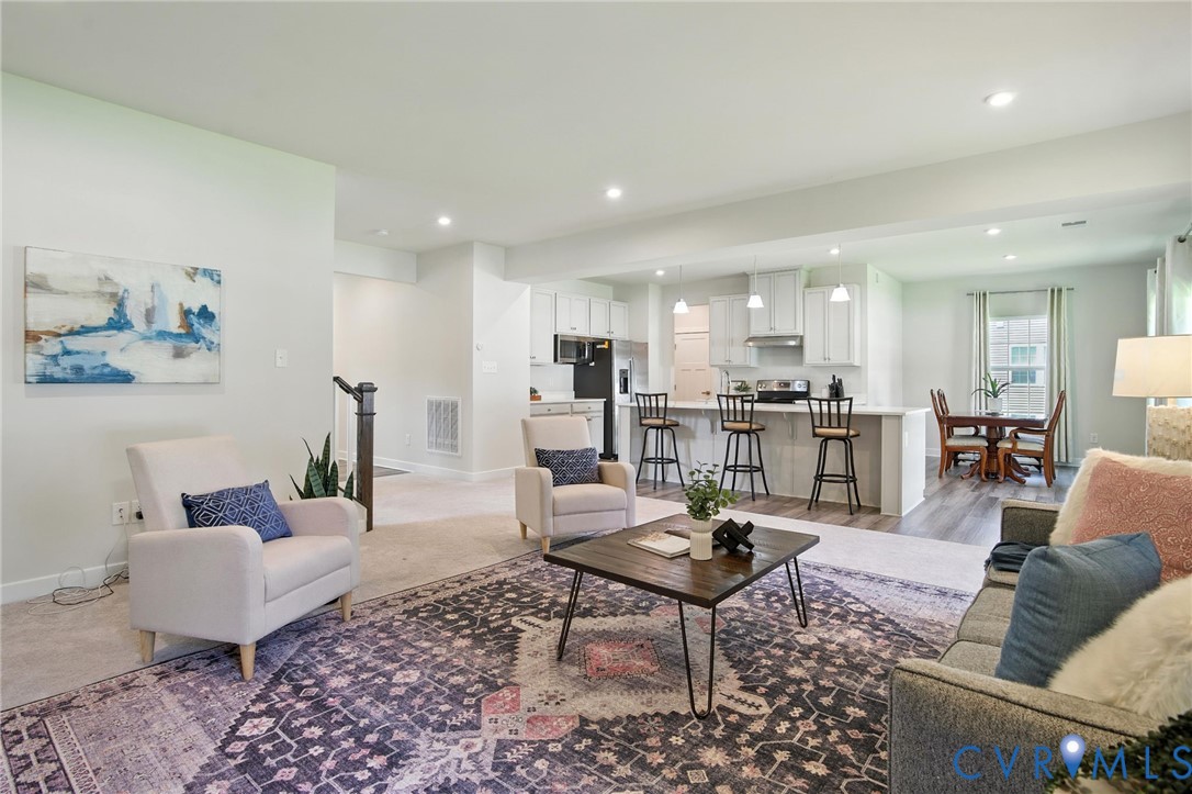 8707 Kingsland Park Dr