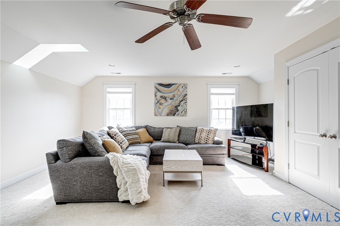 4400 Willow Run Ter