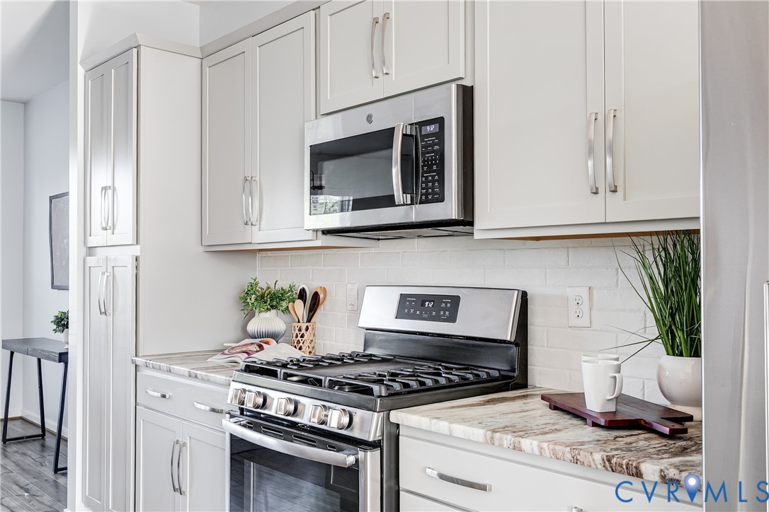 2138 Perennial Cir