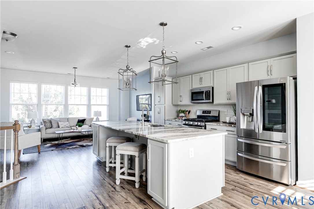 2138 Perennial Cir