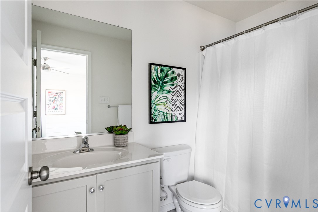 2138 Perennial Cir