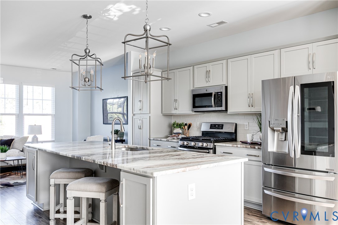 2138 Perennial Cir