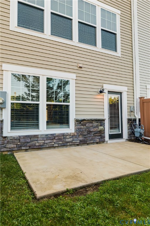 2138 Perennial Cir