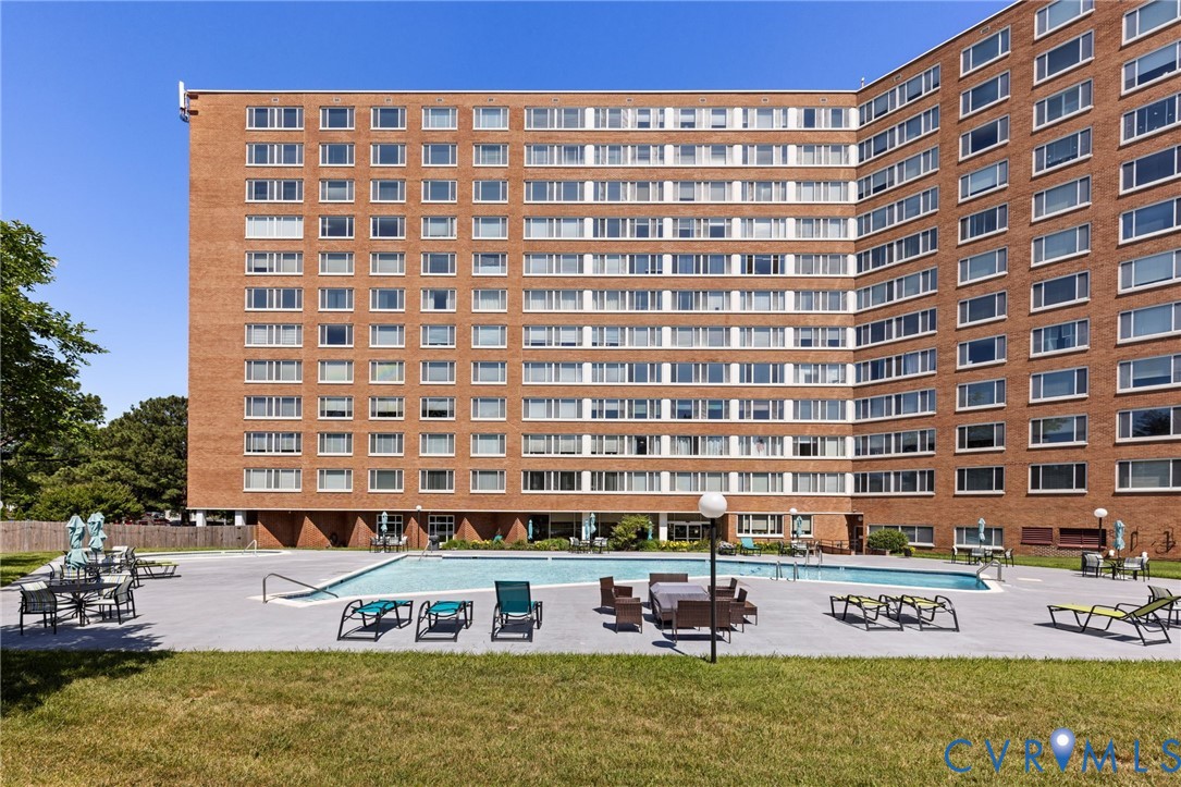 5100 Monument Ave Unit#911