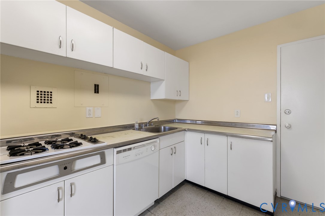 5100 Monument Ave Unit#911