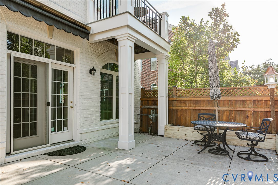 1123 Marney Ct