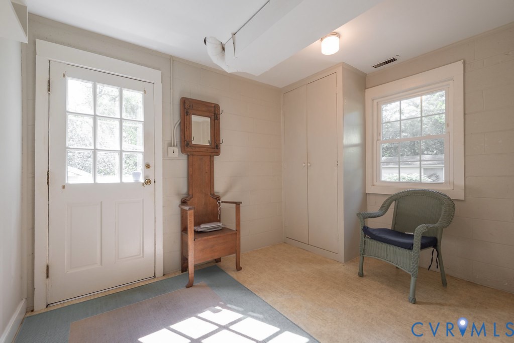 810 Maybeury Dr