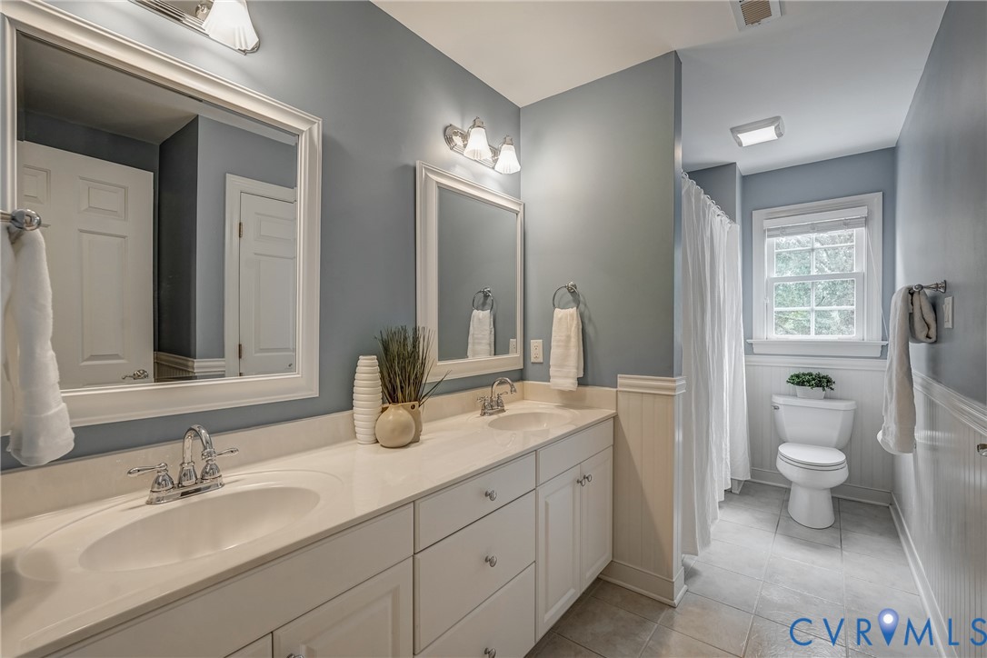 209 Arrowview Ct