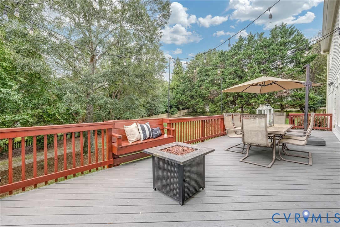 209 Arrowview Ct