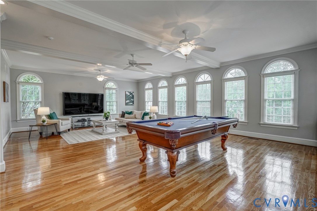 209 Arrowview Ct