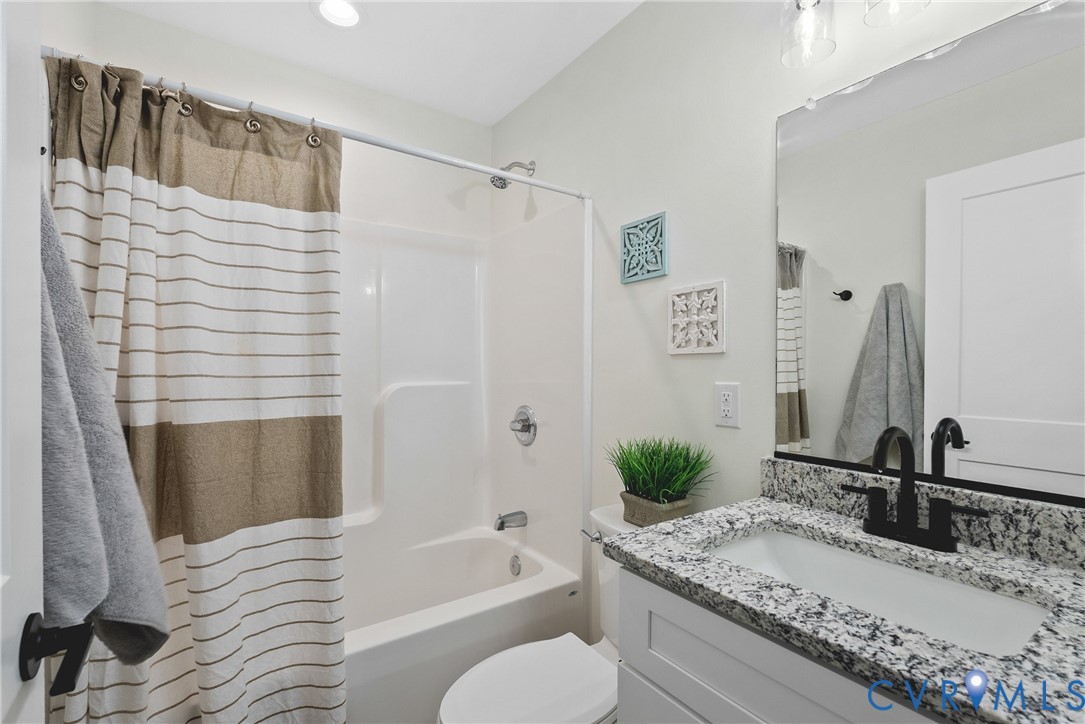74 Locust Dr