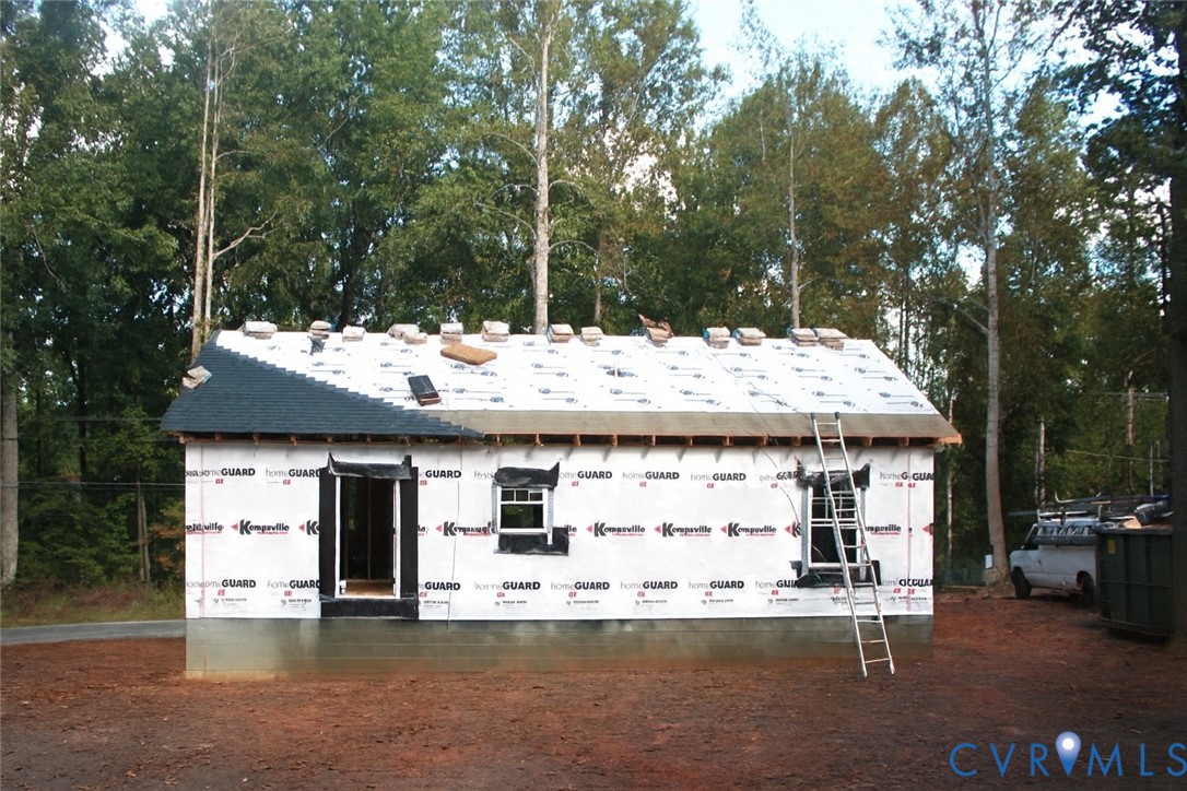 74 Locust Dr