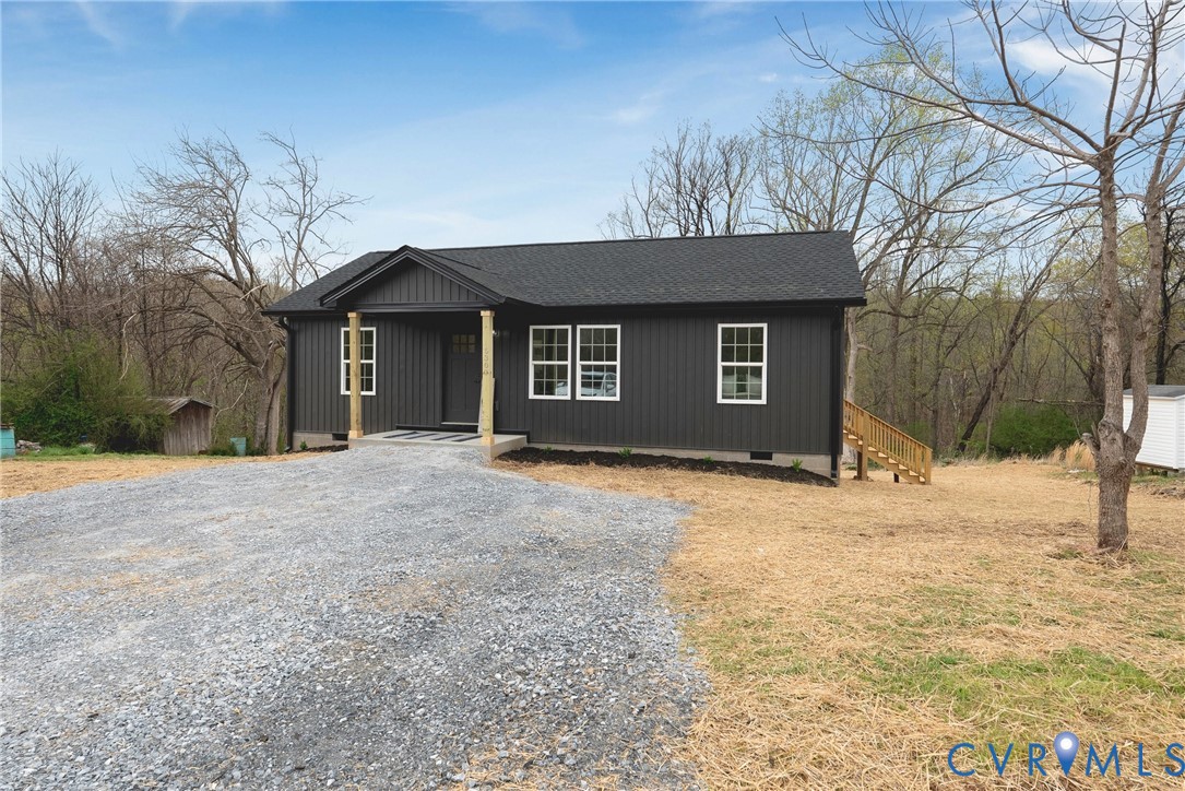 74 Locust Dr