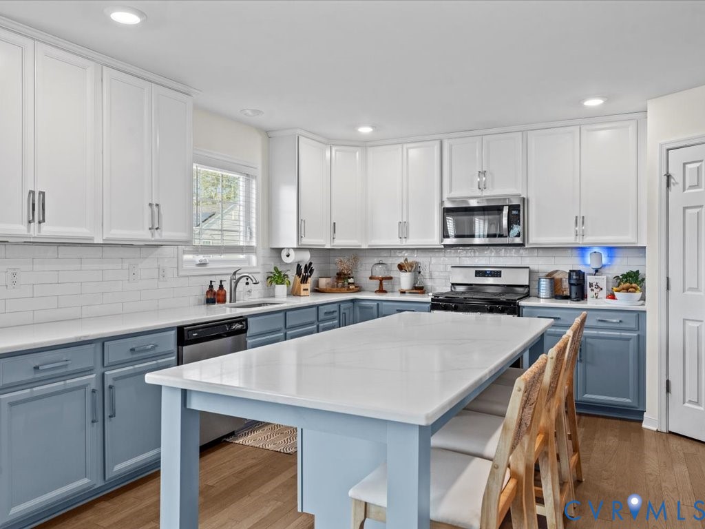 5601 Walnut Walk Dr