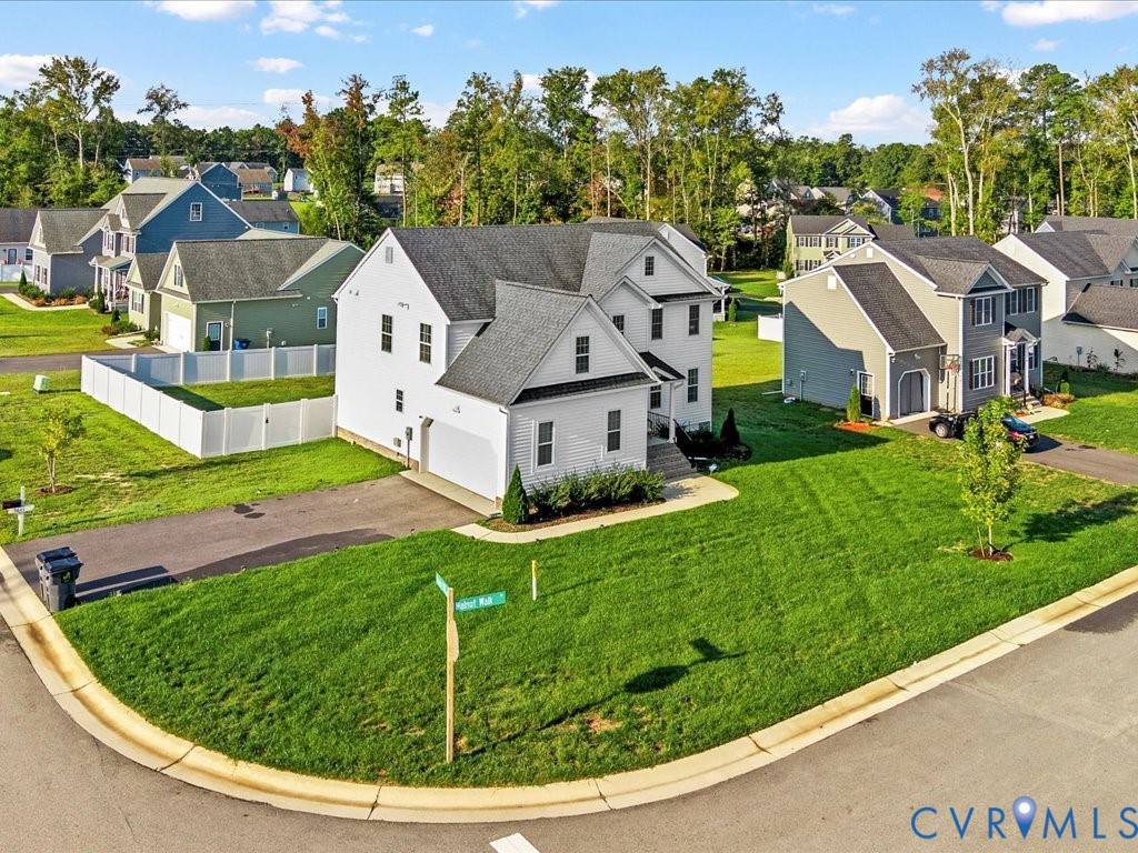 5601 Walnut Walk Dr