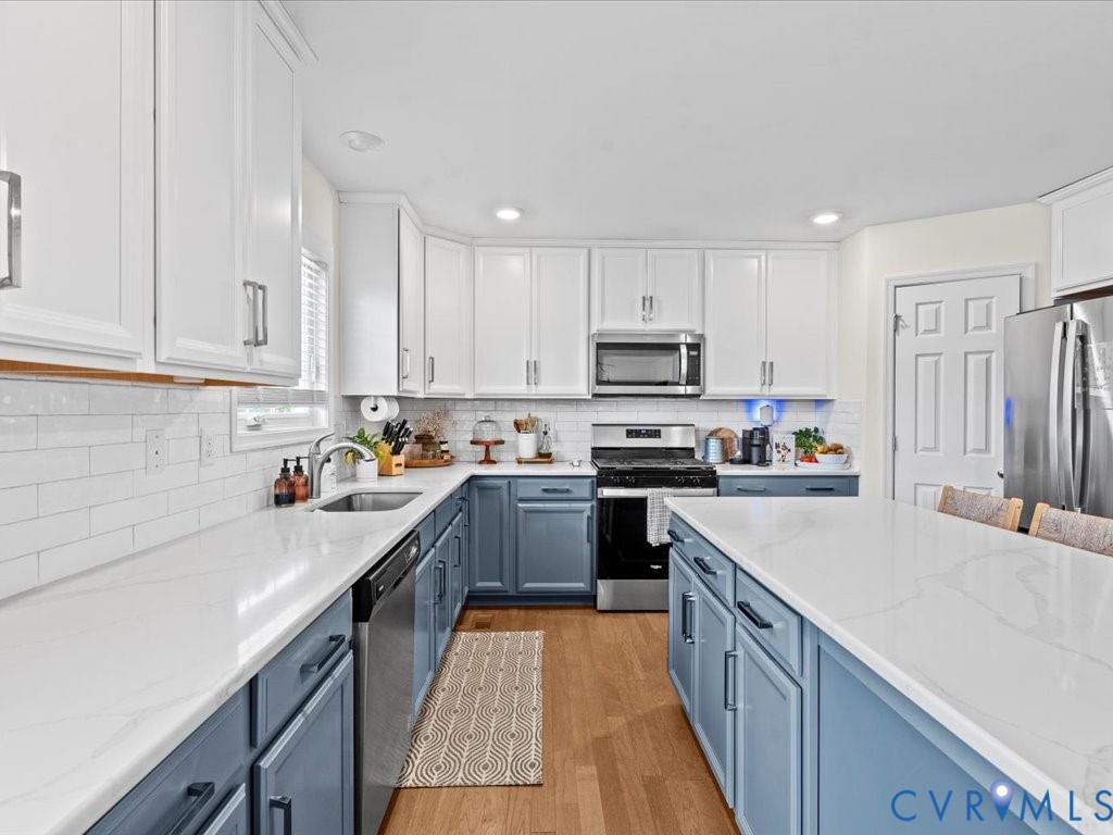 5601 Walnut Walk Dr