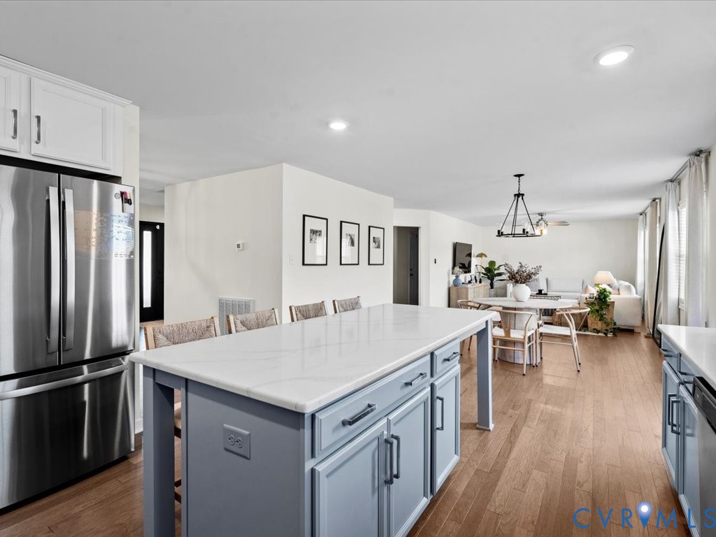 5601 Walnut Walk Dr