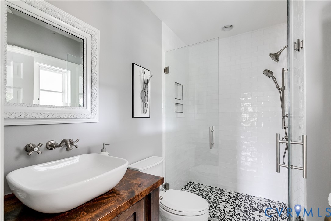 5484 Gordonsville Rd